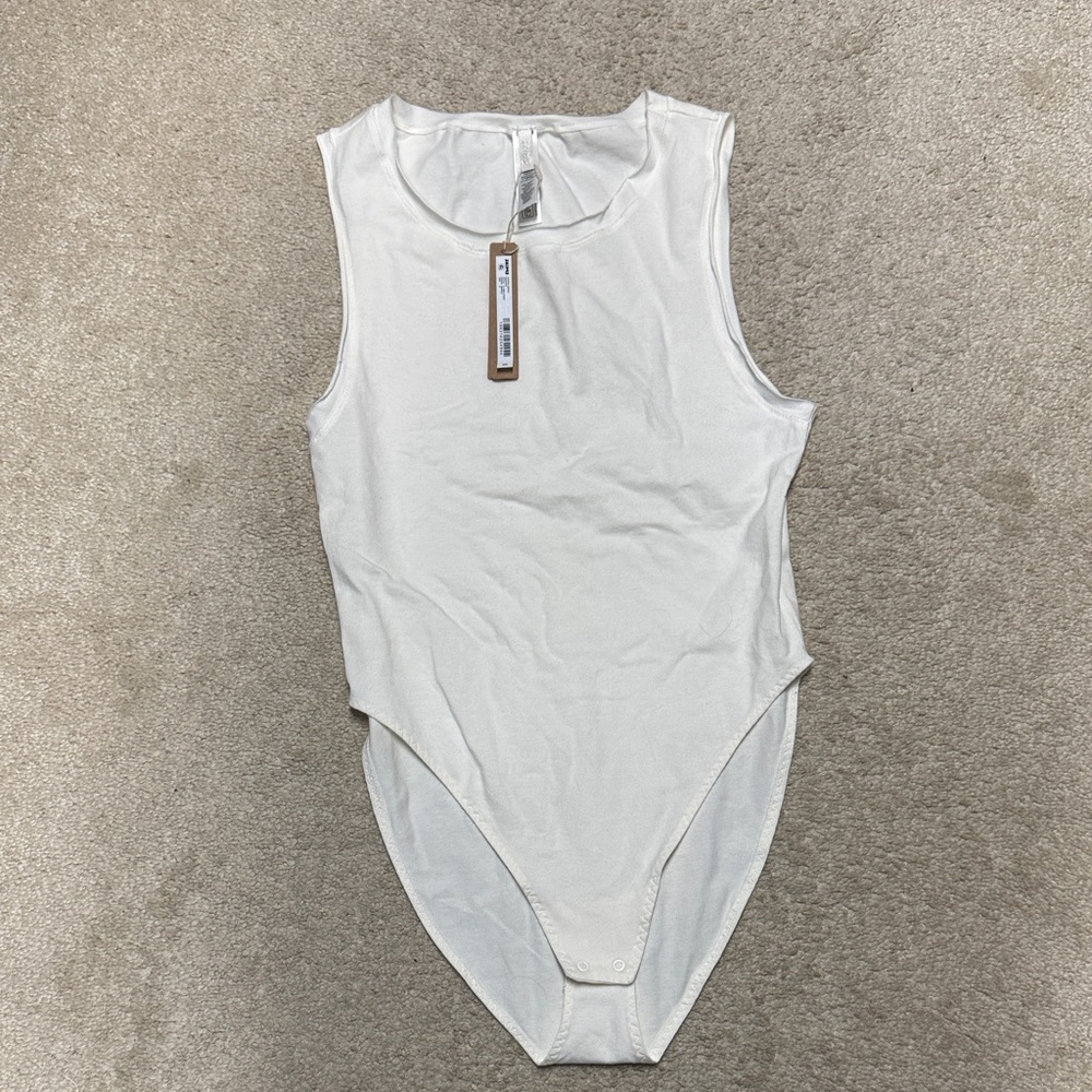SKIMS White Sleeveless Bodysuit